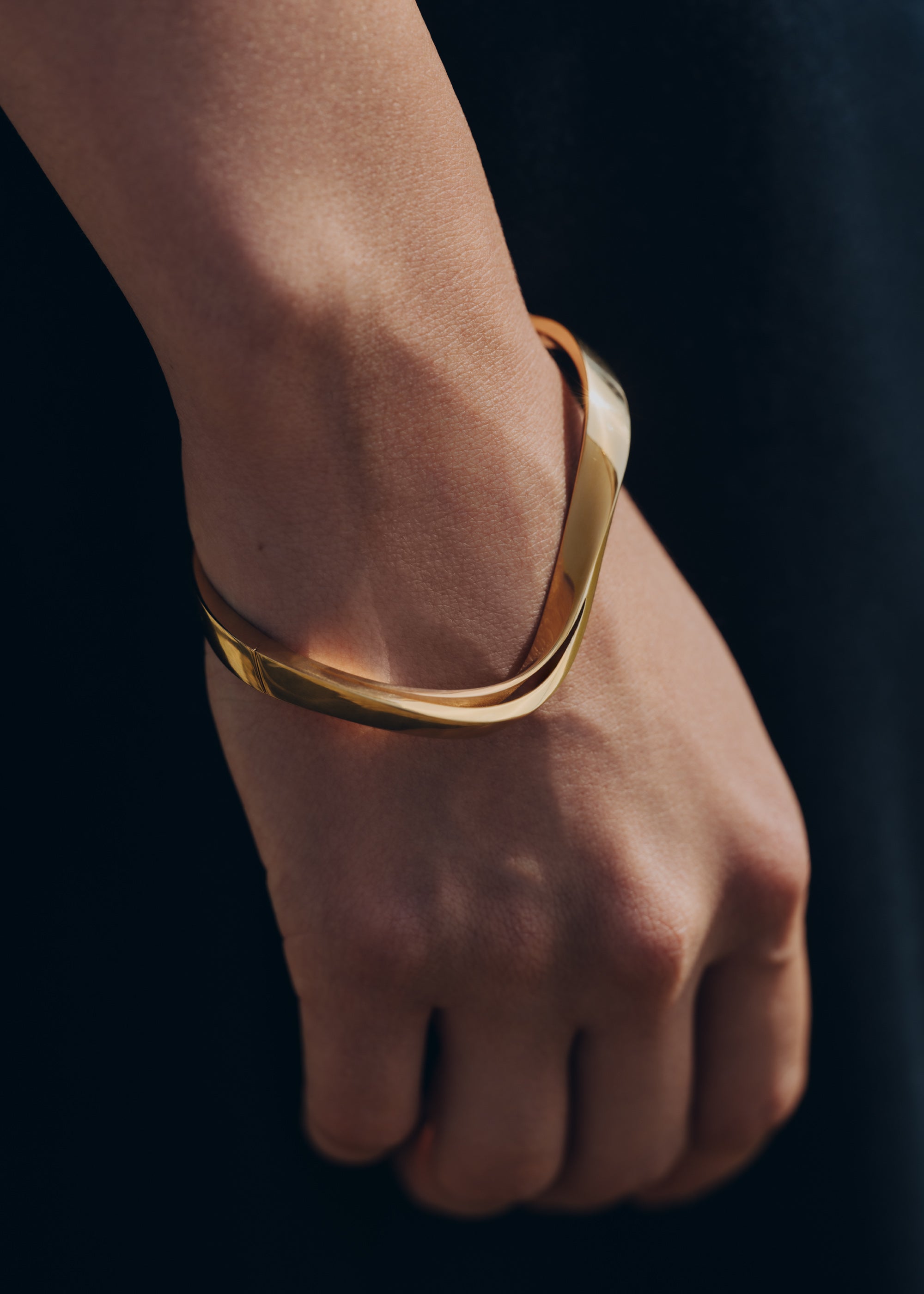 Éole Bangle - 24 carat gold-gilded