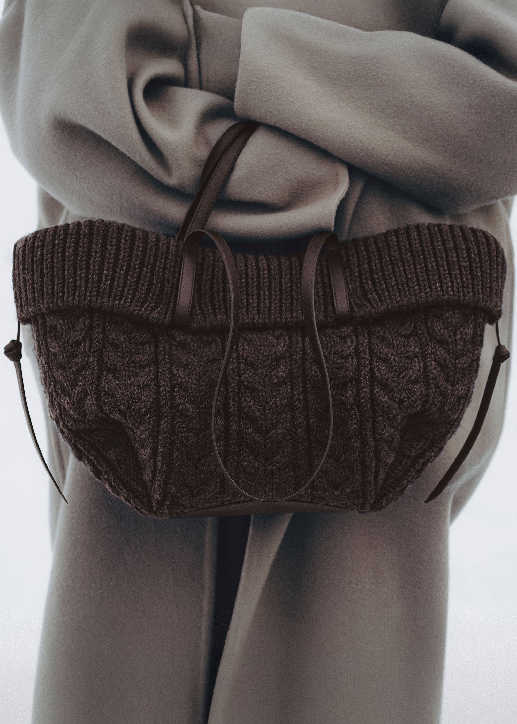 Cyme Mini - Merino Ebony