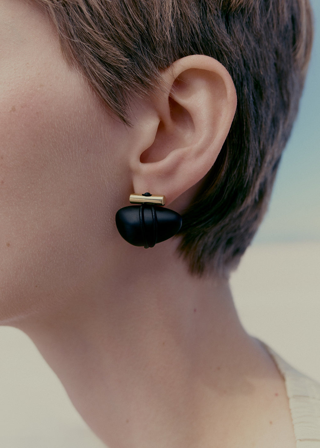 Téré Stud Earrings - Black Marble