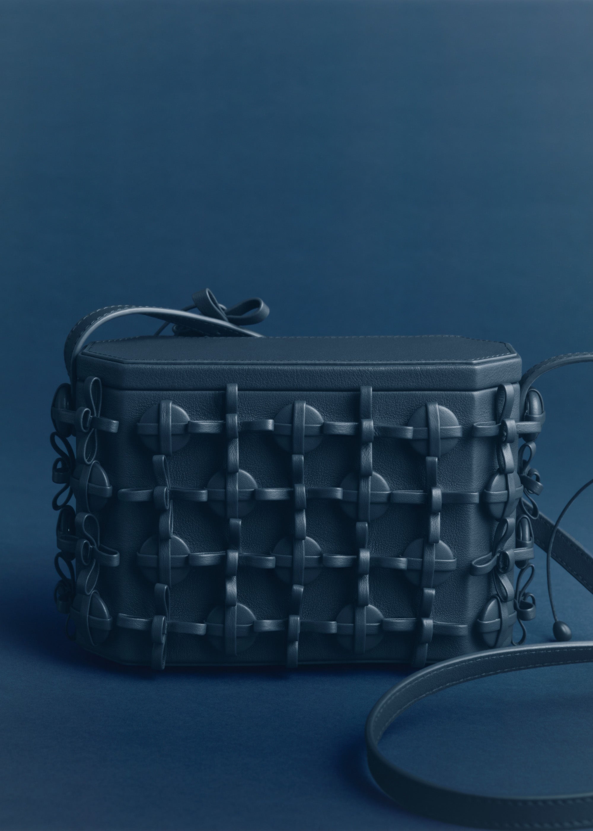 Button Bow Box - Ink