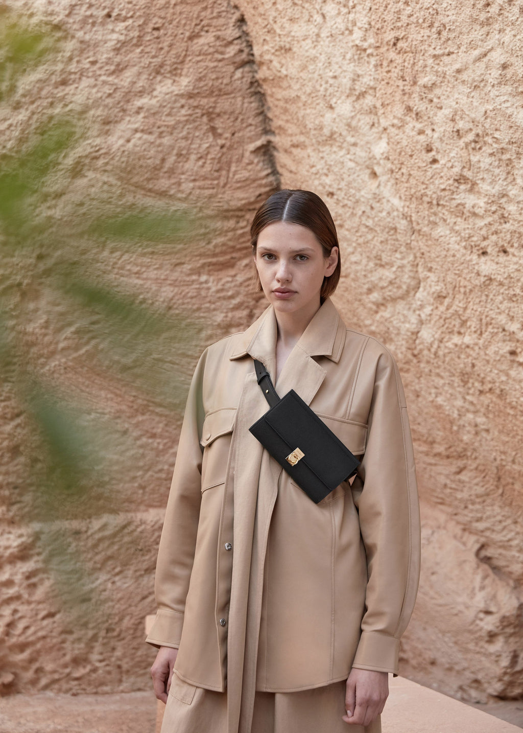 Numéro Sept Belt - Textured Black